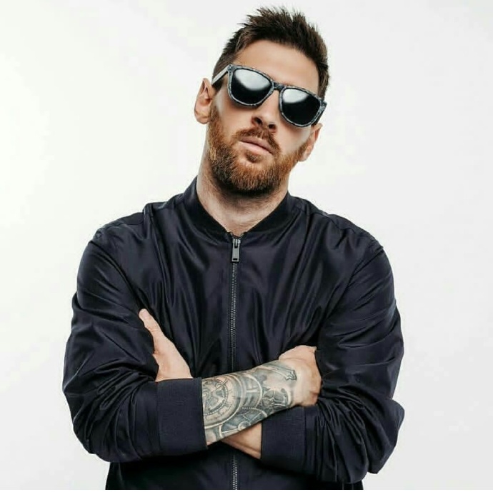 体操夜战：关东银狐队逆转姑苏猎隼队，主帅临场妙招豪门底蕴再次显现(中国女将满分1992奥运会陆莉高低杠强势摘金)