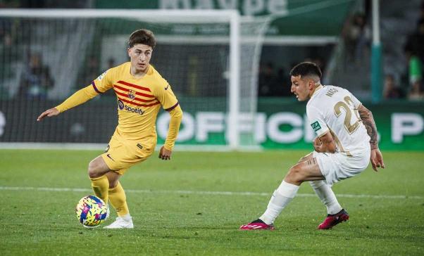 加时末段纽卡斯尔调整名单以备西甲；完成体检环节打磨；赛场秩序良好；数据趋势出现新变化的简单介绍